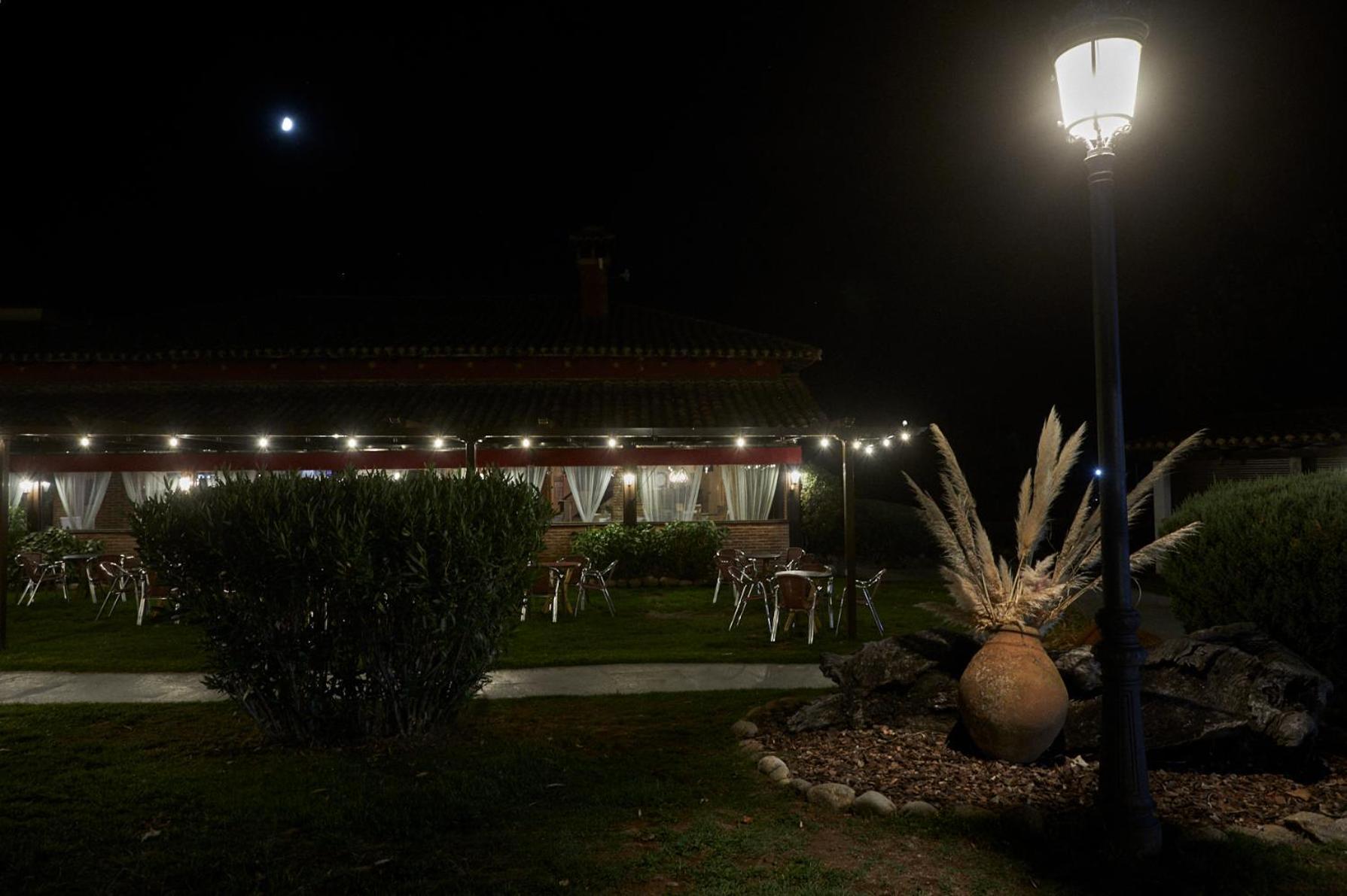 Hotel El Mirlo Blanco 칸델레다 외부 사진